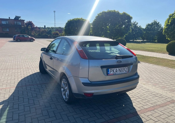 Ford Focus cena 8800 przebieg: 284000, rok produkcji 2005 z Oleśnica małe 379